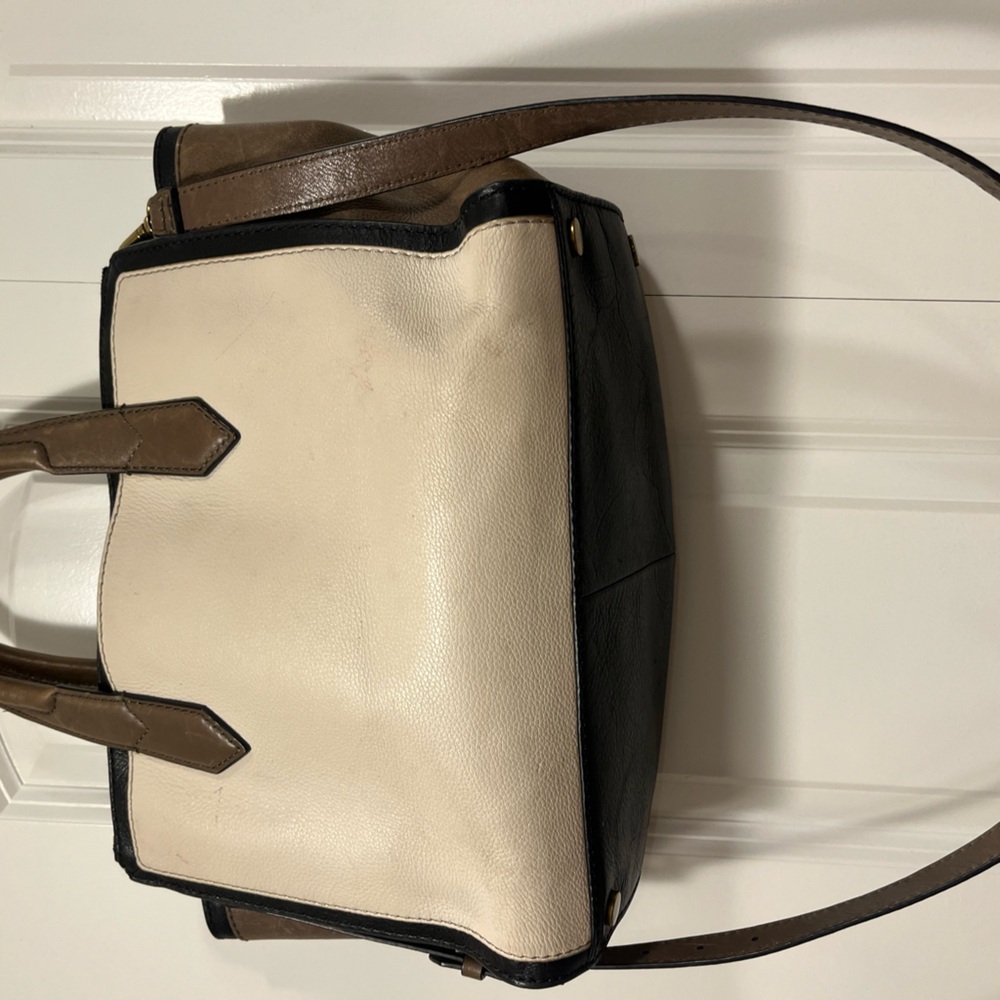 Fossil 100% Brown and Beige